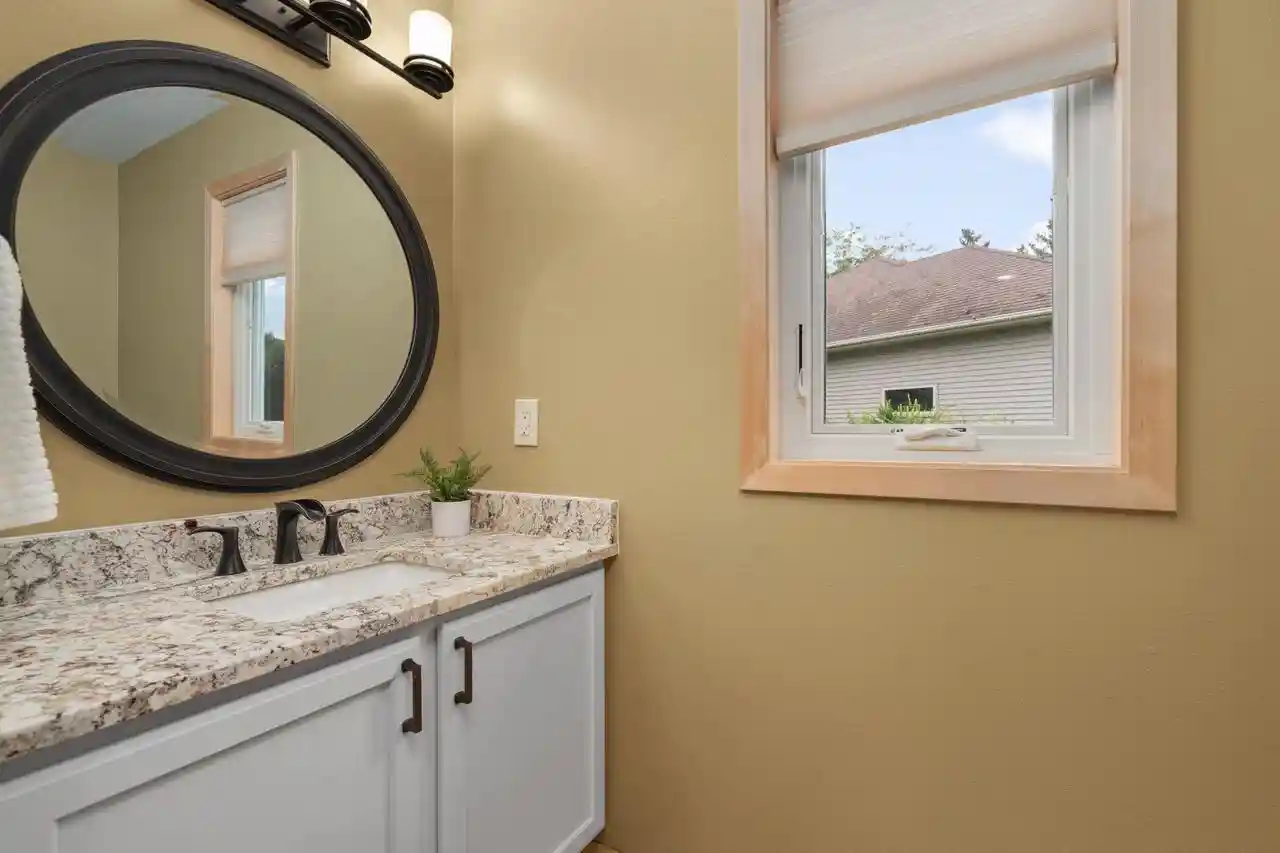 Photo 4 of Single family home for sale at 1716 Oakridge Ct, Stoughton, WI 53589 | MLS# 2032396 | Listing updated on 2026-09-17