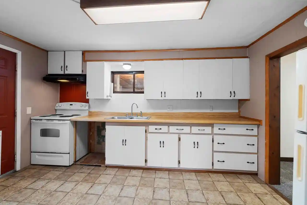 Photo 2 of Single family home for sale at 1105 W Grant St, Appleton, WI 54914 | MLS# 50332431 | Listing updated on 2026-09-13