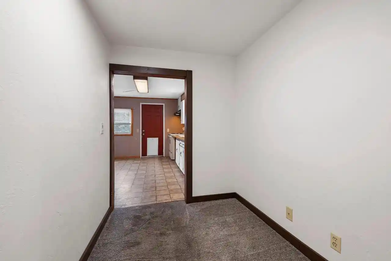 Photo 3 of Single family home for sale at 1105 W Grant St, Appleton, WI 54914 | MLS# 50332431 | Listing updated on 2026-09-13