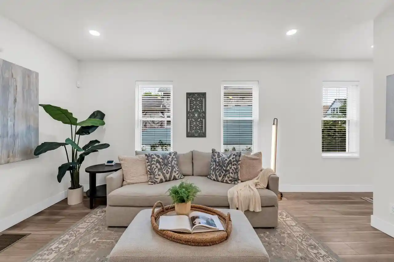 Photo 4 of Single family home for sale at 2508 S Williams St #2510, Milwaukee, WI 53207 | MLS# 1980029 | Listing updated on 2026-09-15