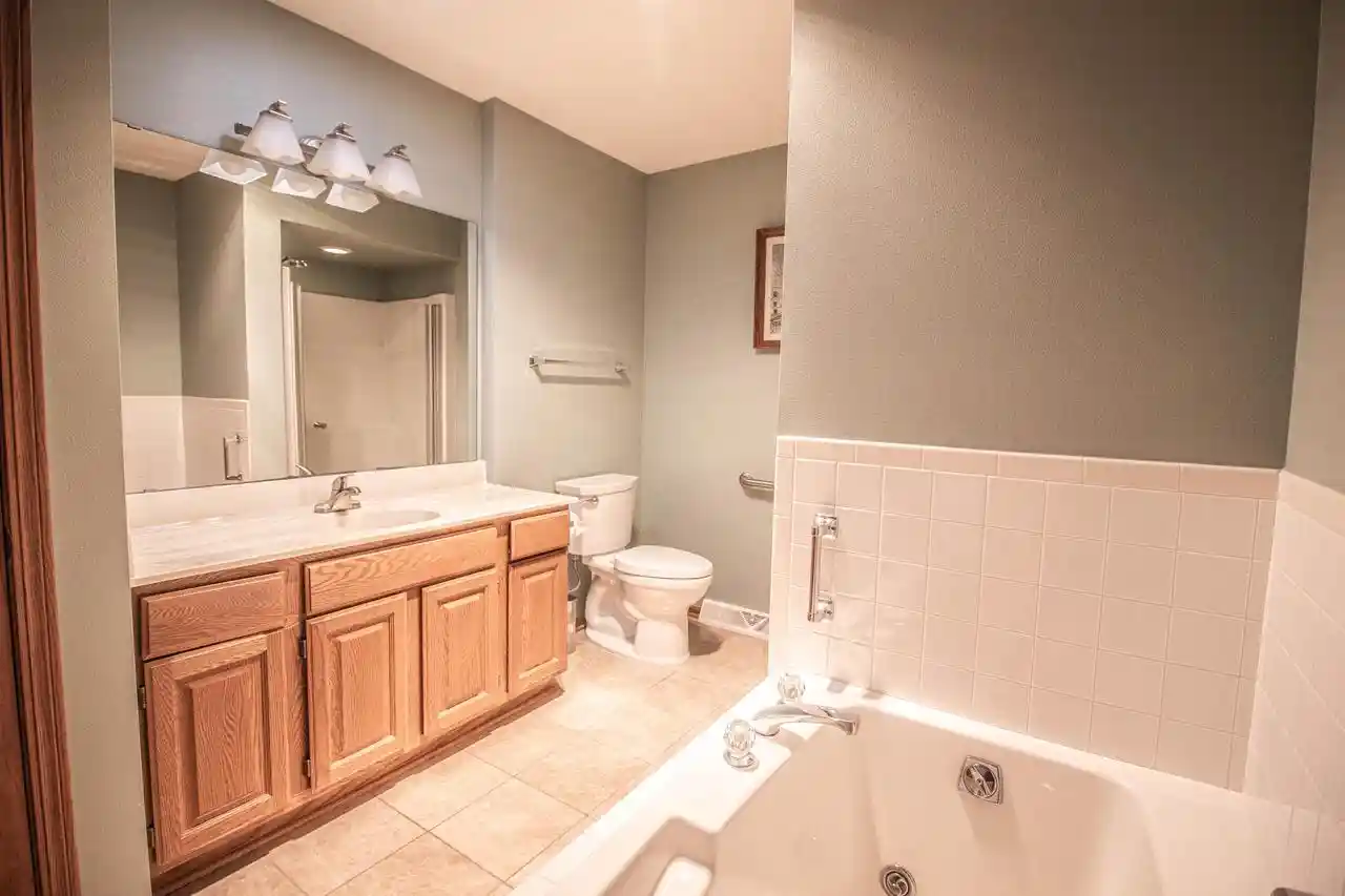 Photo 3 of Condo for sale at W52n106 Pioneer Ct #B, Cedarburg, WI 53012 | MLS# 1980028 | Listing updated on 2026-09-15