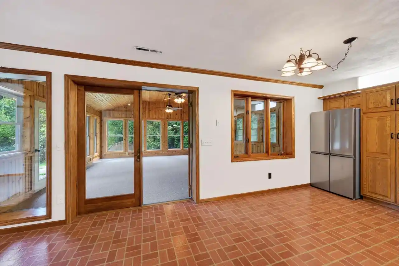 Photo 4 of Single family home for sale at 5009 Cottage Grv Rd, Madison, WI 53716 | MLS# 2032401 | Listing updated on 2026-09-12
