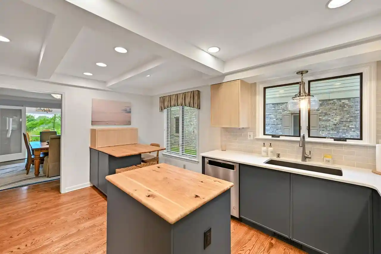 Photo 2 of Condo for sale at 12340 N Fairway Hts Dr, Mequon, WI 53092 | MLS# 1980027 | Listing updated on 2026-09-24