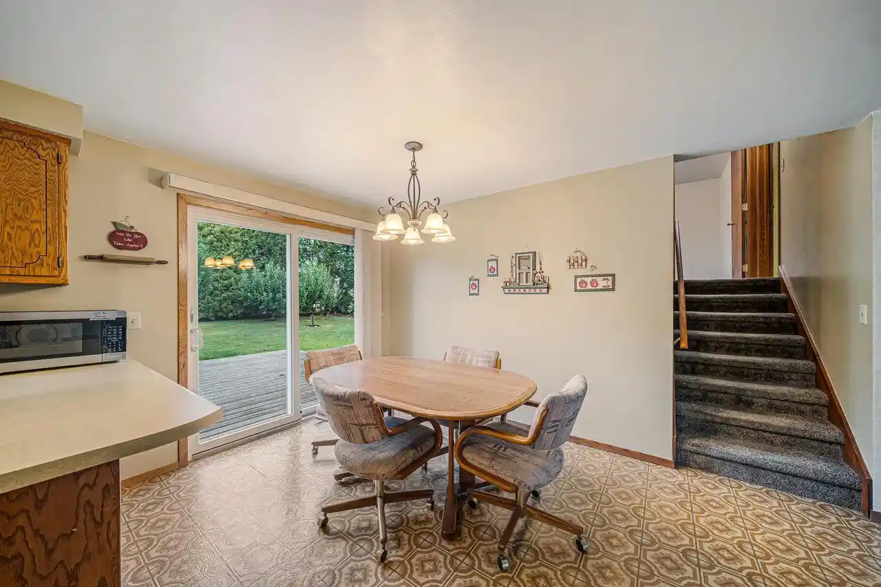 Photo 3 of Single family home for sale at 2824 Sullivan Ave, Kaukauna, WI 54130 | MLS# 50332408 | Listing updated on 2026-09-18