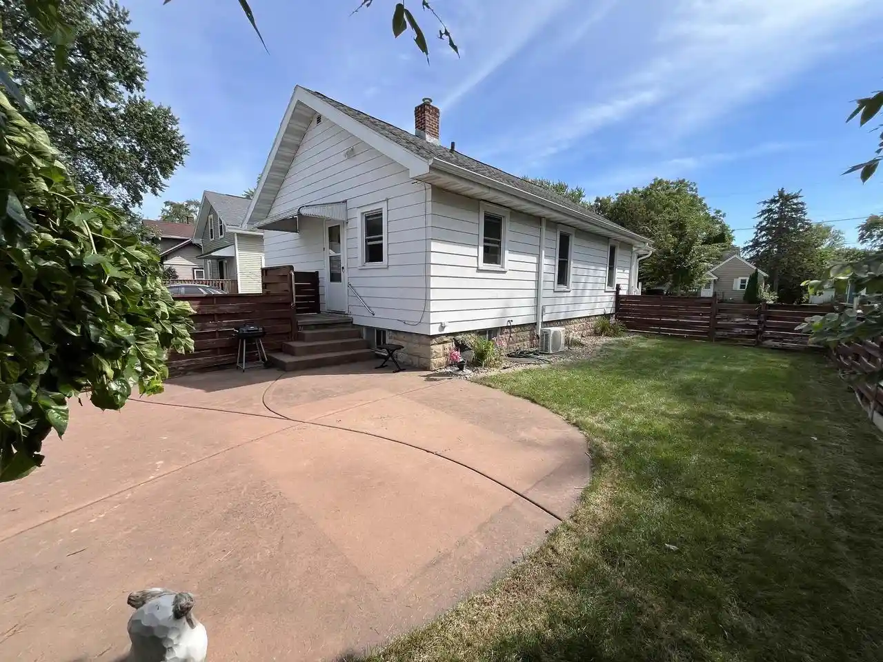 Photo 4 of Single family home for sale at 826 W Summer St, Appleton, WI 54914 | MLS# 50332448 | Listing updated on 2026-09-20