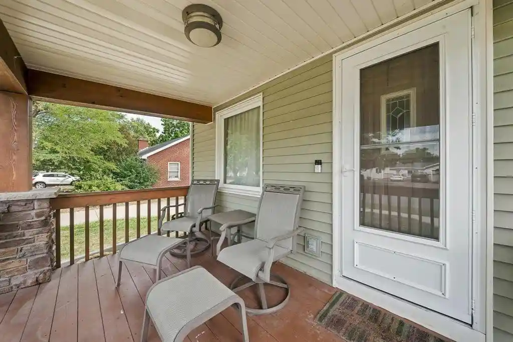 Photo 3 of Single family home for sale at 1711 Hayden Ave, Altoona, WI 54720 | MLS# 1604596 | Listing updated on 2026-09-15