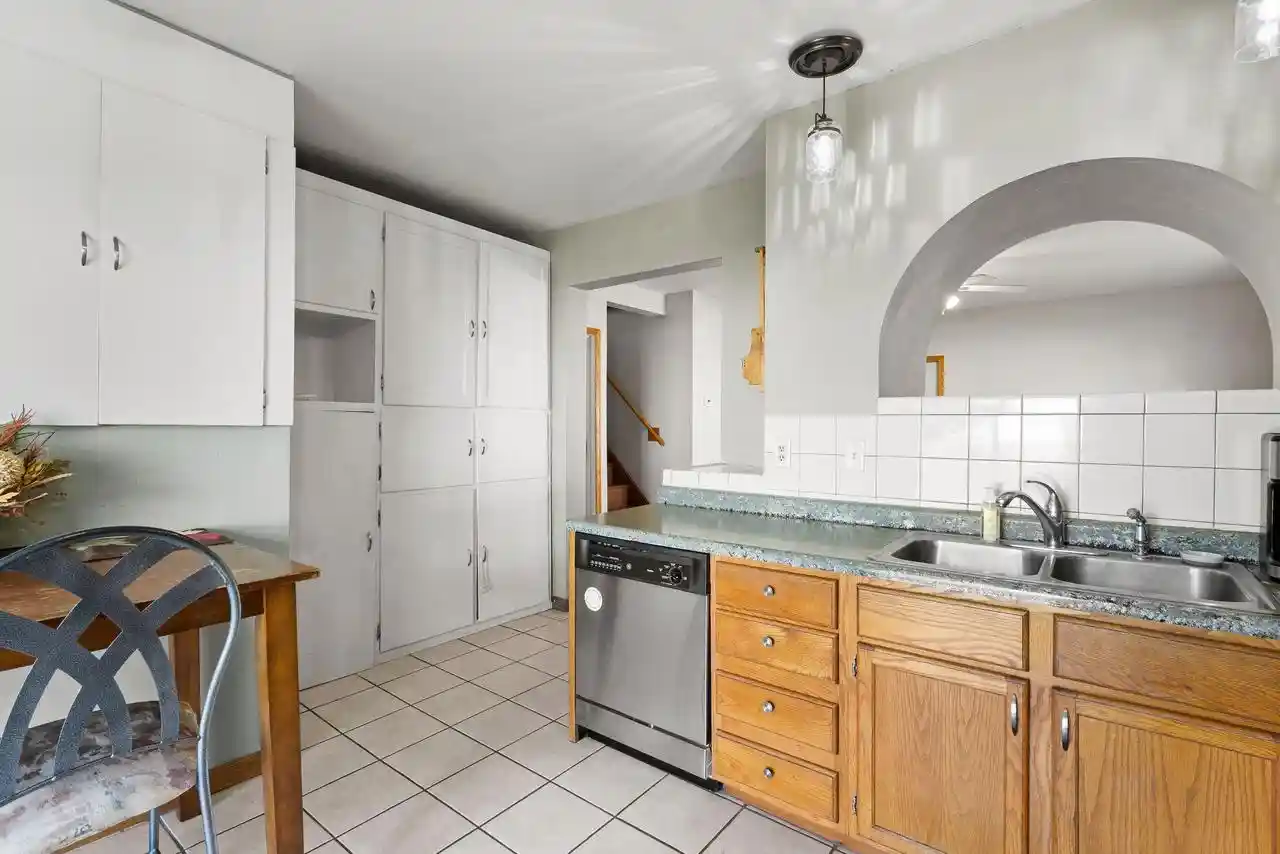 Photo 4 of Single family home for sale at 315 E Quincy St, New London, WI 54961 | MLS# 50332467 | Listing updated on 2026-09-13