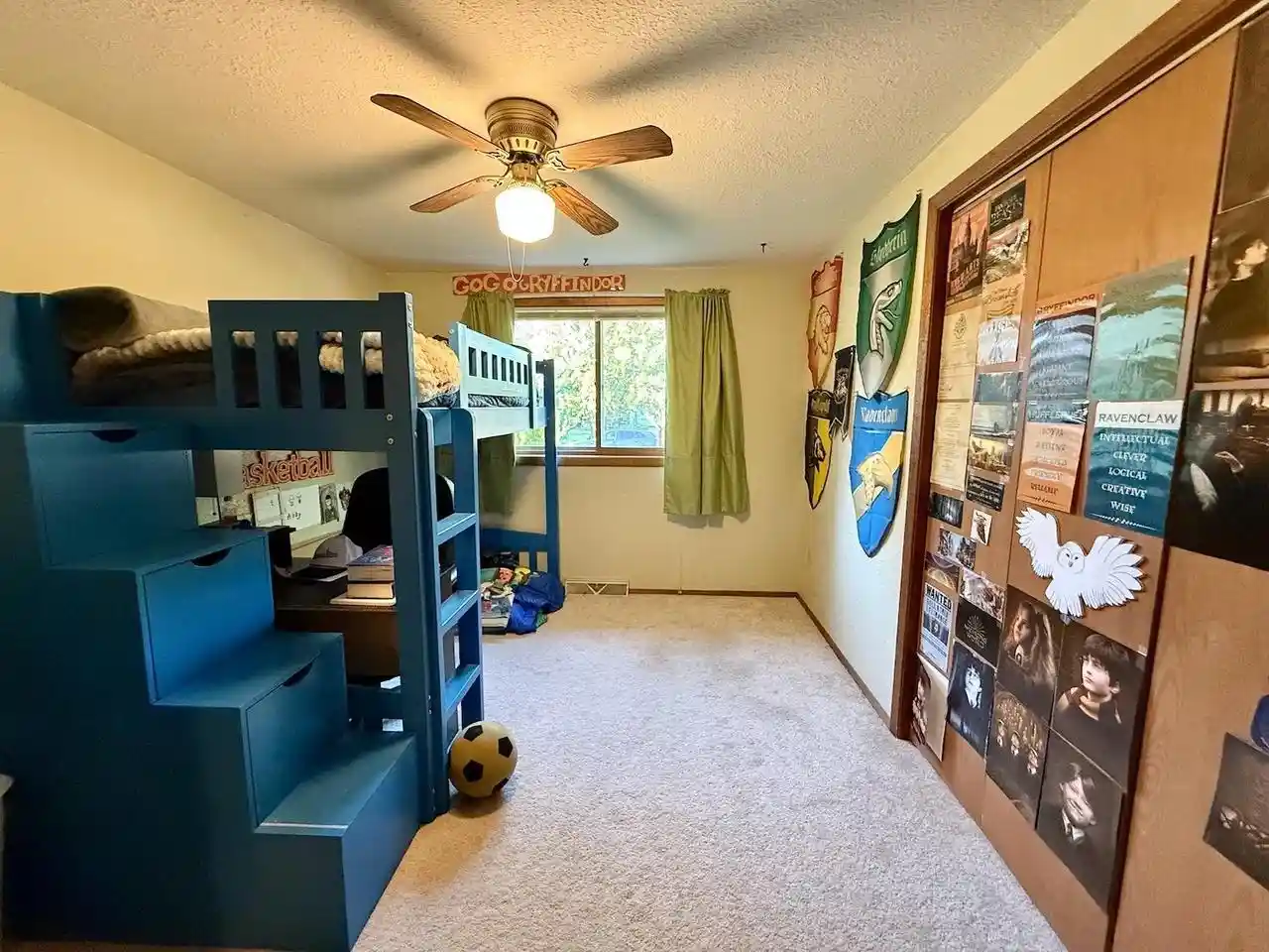 Photo 3 of Single family home for sale at 2829 Sheldon Dr, Oshkosh, WI 54904 | MLS# 50332421 | Listing updated on 2026-09-15