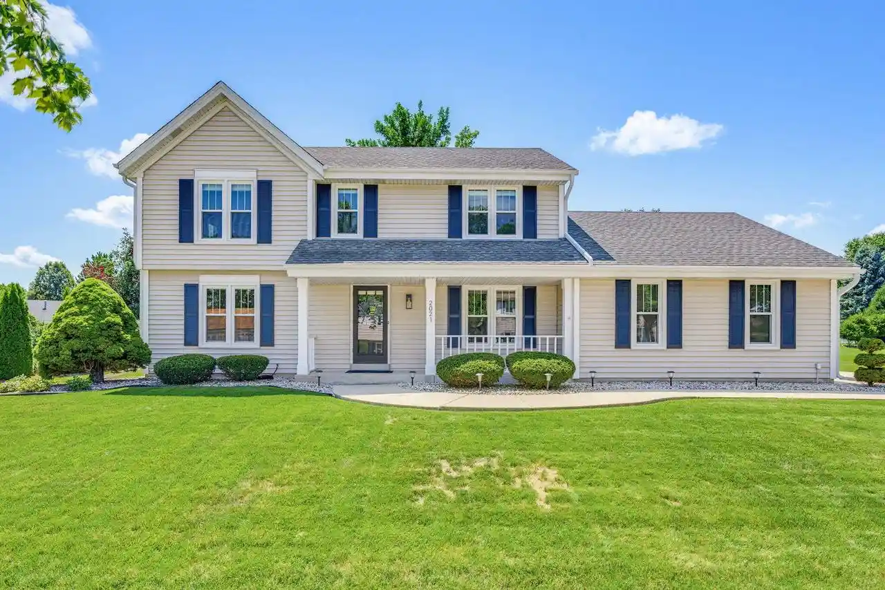 Photo 1 of Single family home for sale at 2021 Inverness Dr, Waukesha, WI 53186 | MLS# 1980040 | Listing updated on 2026-09-22