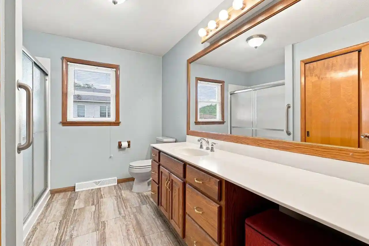 Photo 4 of Single family home for sale at 1614 Thomas St, Hazel Green, WI 53811 | MLS# 2032408 | Listing updated on 2026-10-13