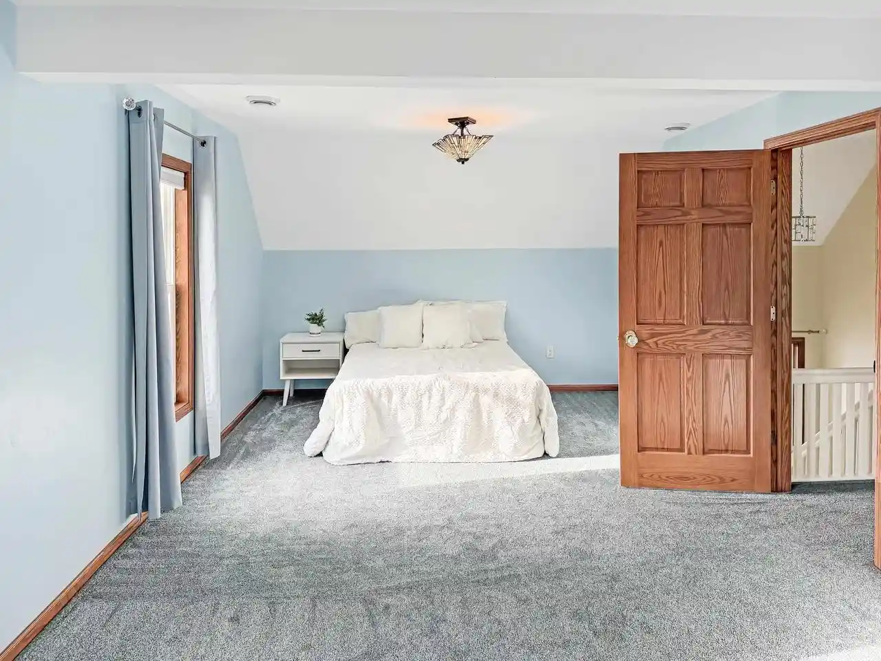 Photo 3 of Single family home for sale at 1564 Plummer St, Oshkosh, WI 54902 | MLS# 50332427 | Listing updated on 2026-09-21