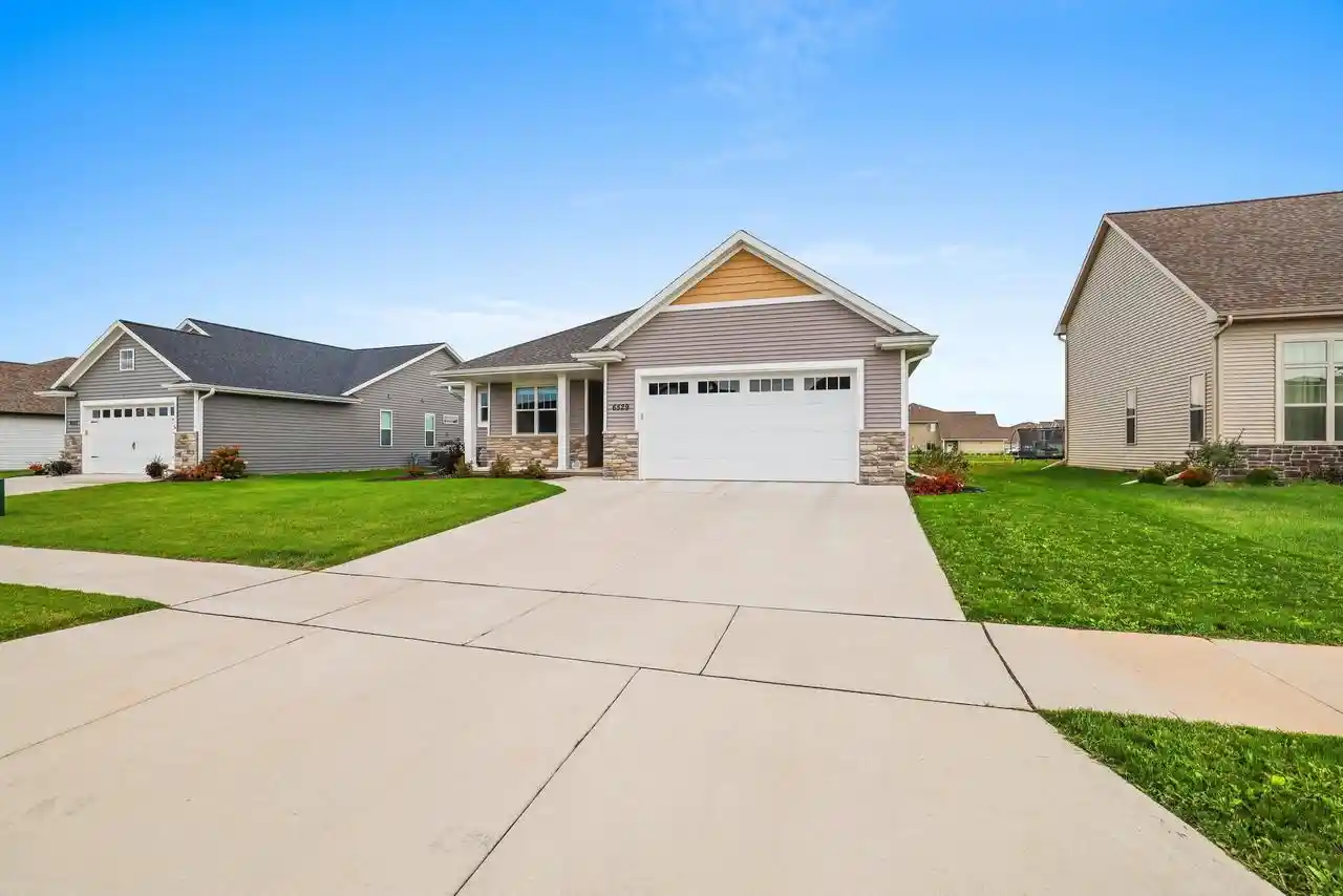 Photo 1 of Single family home for sale at W6529 E Steamboat Ln, Appleton, WI 54915 | MLS# 50332473 | Listing updated on 2026-09-15