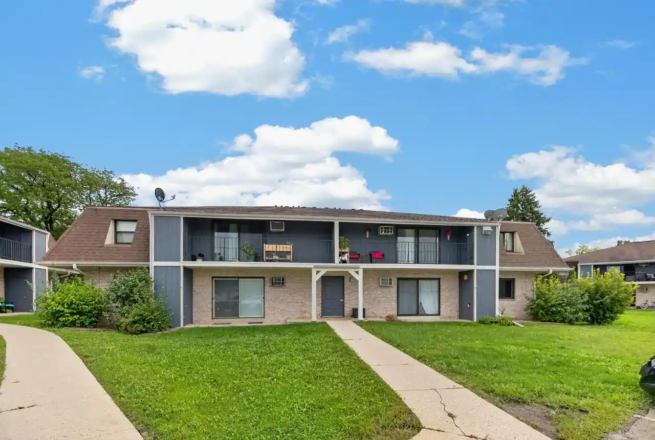 Photo 1 of Sale Pending at 3233 W Mangold Ave #F, Milwaukee, WI 53221 | MLS# 1980047 | Listing updated on 2026-09-14