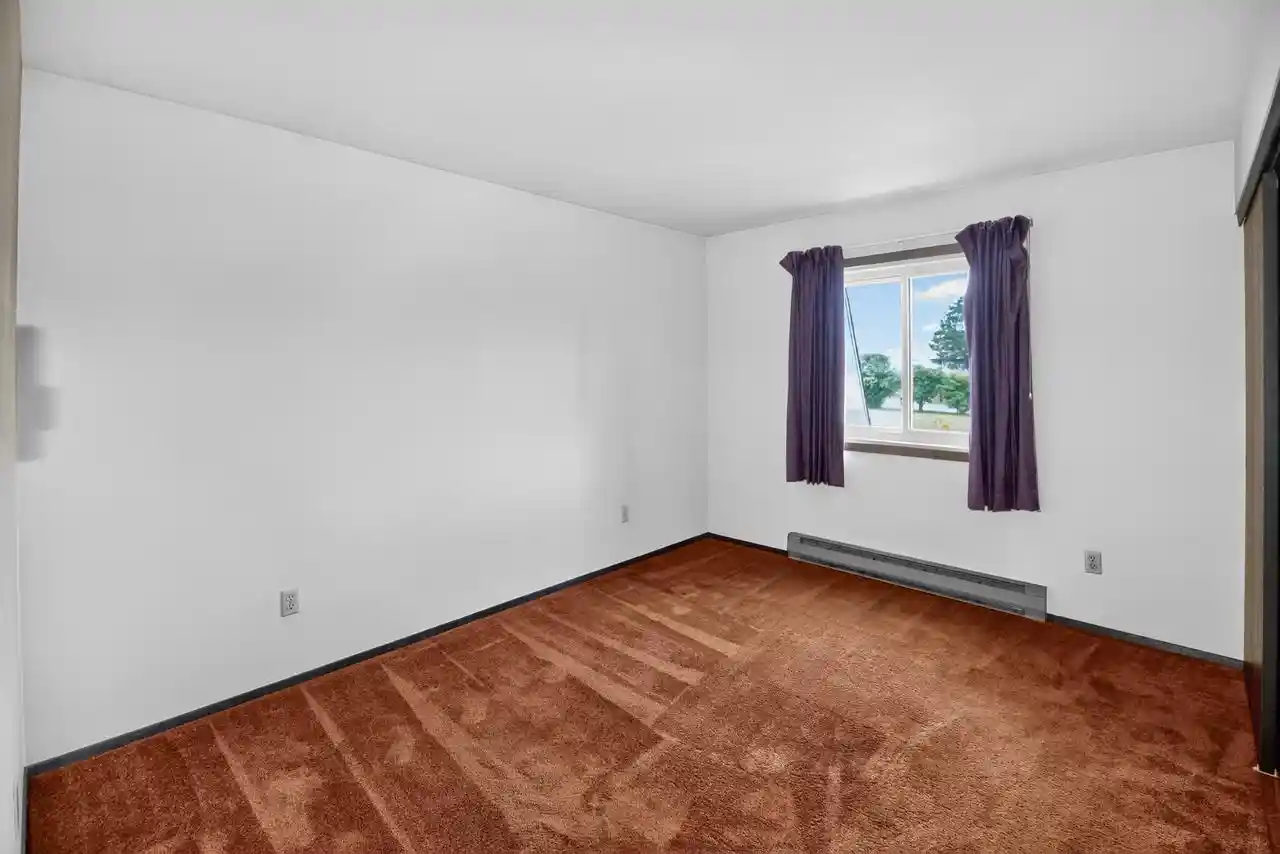 Listing Photo 5 - Condo for sale in building located at 3233 W Mangold Ave, Milwaukee, WI 53221 - Unit #F