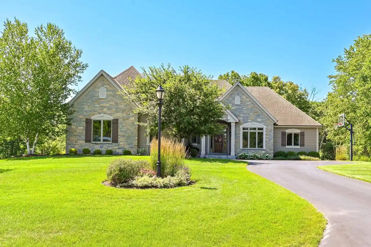 Photo 1 of Sale Pending at 1555 Behrens Dr, Cedarburg, WI 53012 | MLS# 1980048 | Listing updated on 2026-09-23