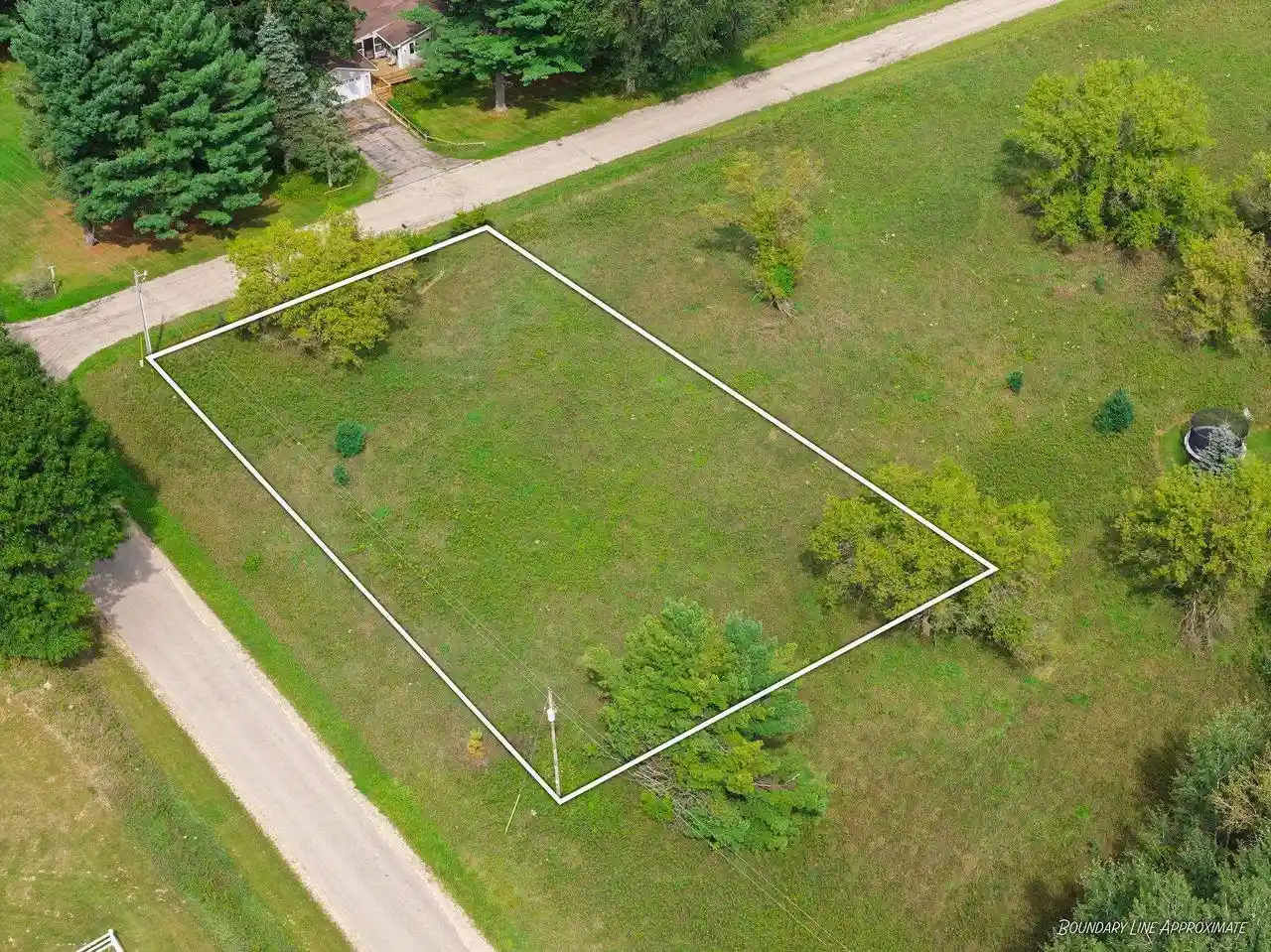 Photo 1 of Land for sale at L17 Wren Algonquin Ct, La Valle, WI 53941 | MLS# 2032416 | Listing updated on 2026-09-10