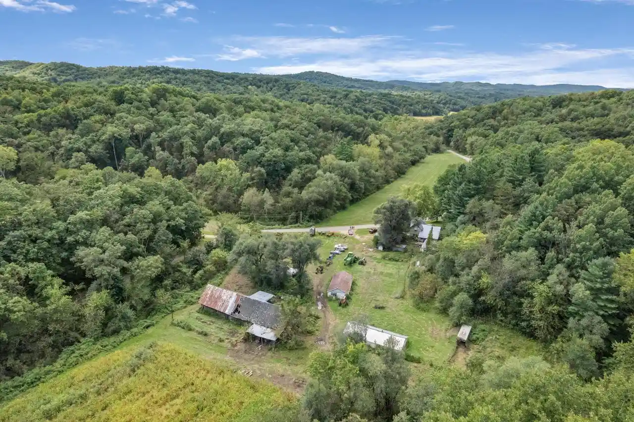 Photo 1 of Single family home for sale at N7255 Holley Rd, Holmen, WI 54636 | MLS# 1980057 | Listing updated on 2026-09-13