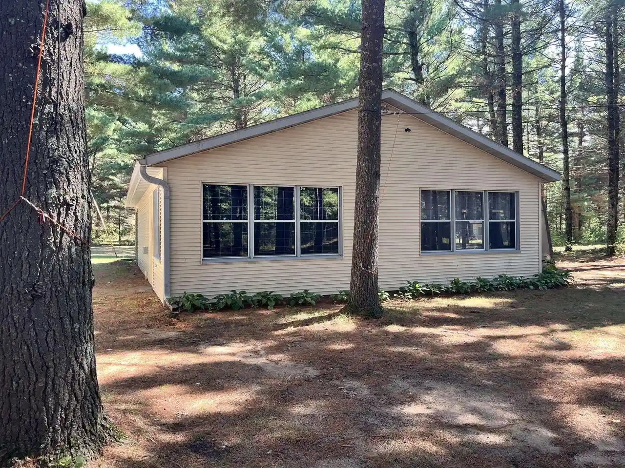 Photo 2 of Single family home for sale at 1086 Chicago Ln, Friendship, WI 53934 | MLS# 2032419 | Listing updated on 2026-09-12
