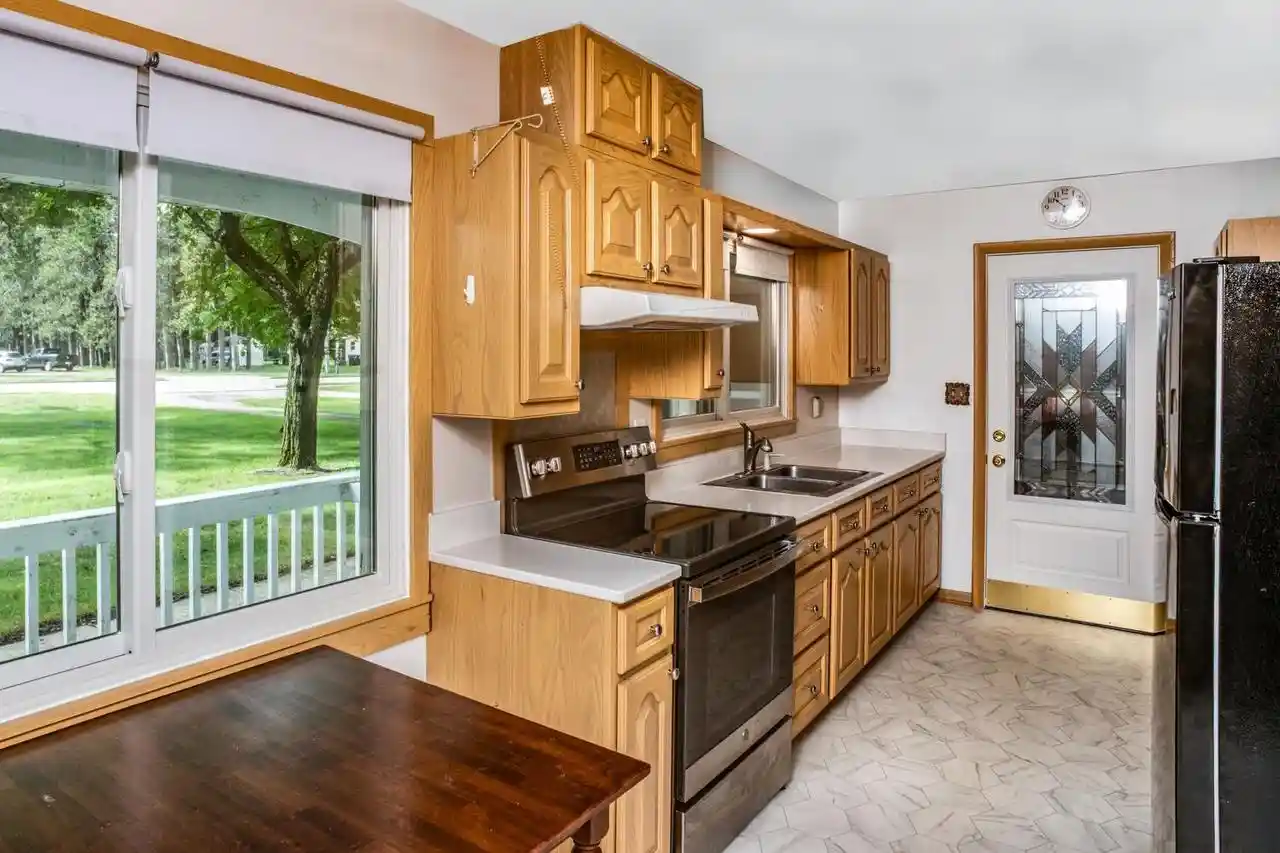 Photo 2 of Single family home for sale at 840 W Bannerman Ave, Redgranite, WI 54970 | MLS# 50332479 | Listing updated on 2026-09-22