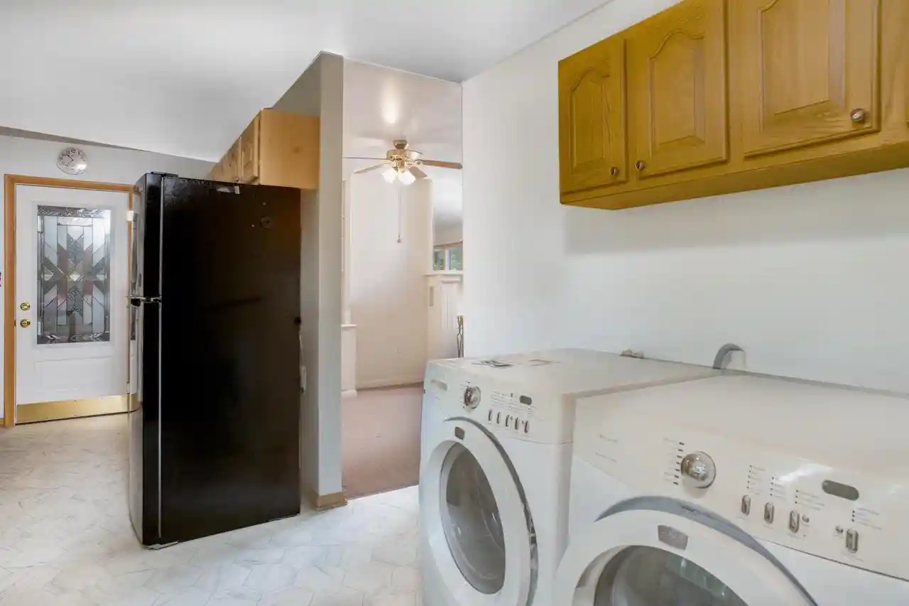 Photo 3 of Single family home for sale at 840 W Bannerman Ave, Redgranite, WI 54970 | MLS# 50332479 | Listing updated on 2026-09-22