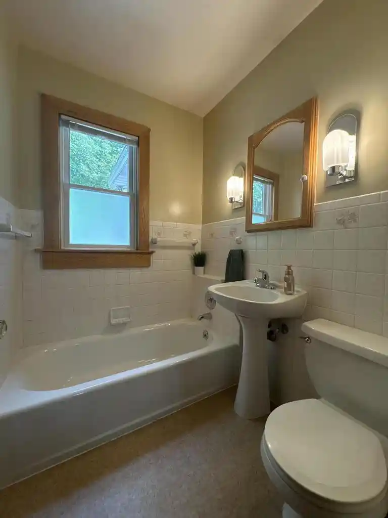 Photo 2 of Sale Pending at 1518 Liberty St, La Crosse, WI 54603 | MLS# 1980066 | Listing updated on 2026-09-11