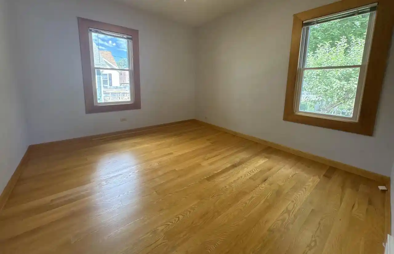 Photo 4 of Sale Pending at 1518 Liberty St, La Crosse, WI 54603 | MLS# 1980066 | Listing updated on 2026-09-11