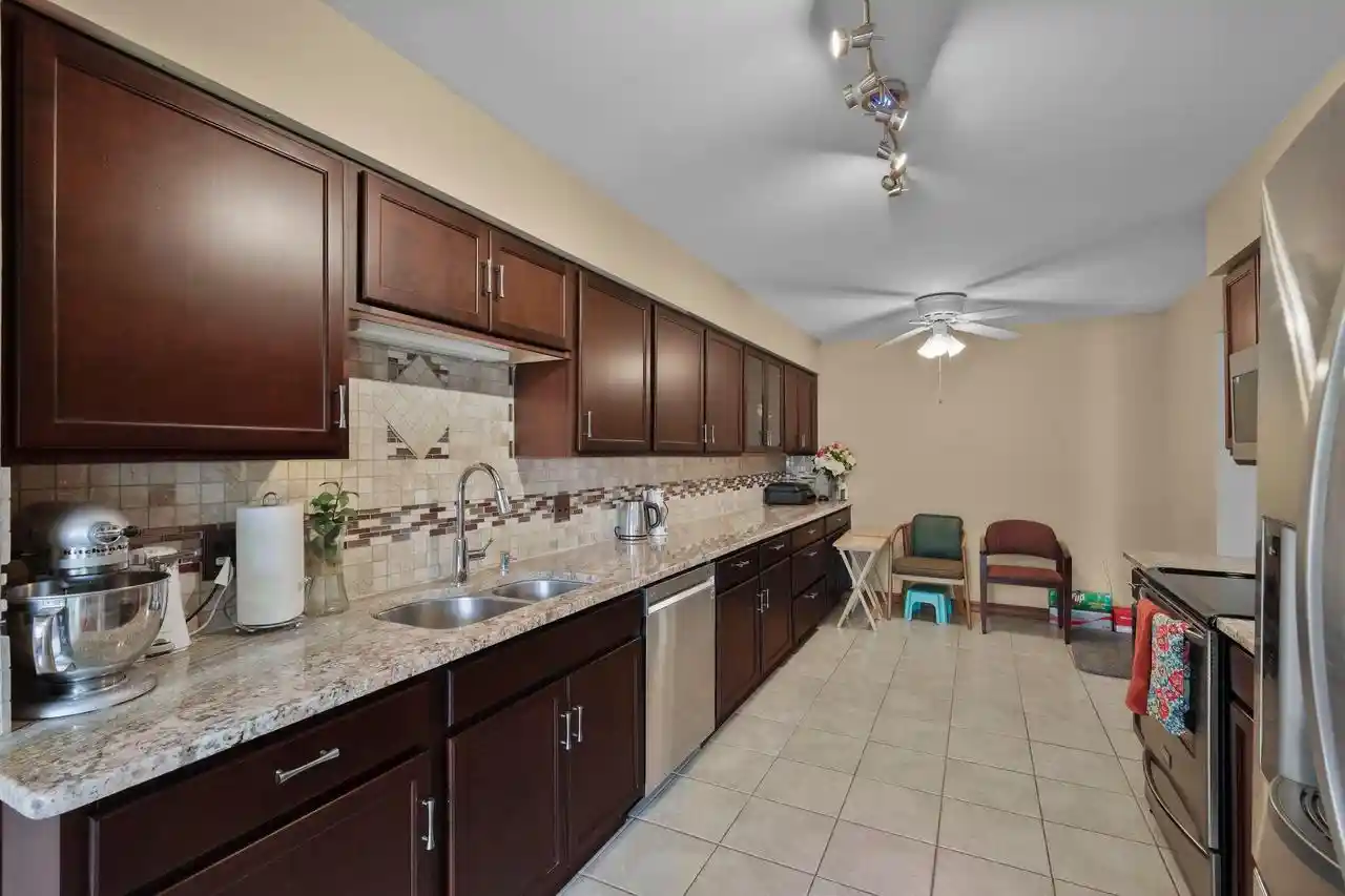 Photo 2 of Condo for sale at 3550 Valley Ridge Rd, Middleton, WI 53562 | MLS# 2032423 | Listing updated on 2026-09-18