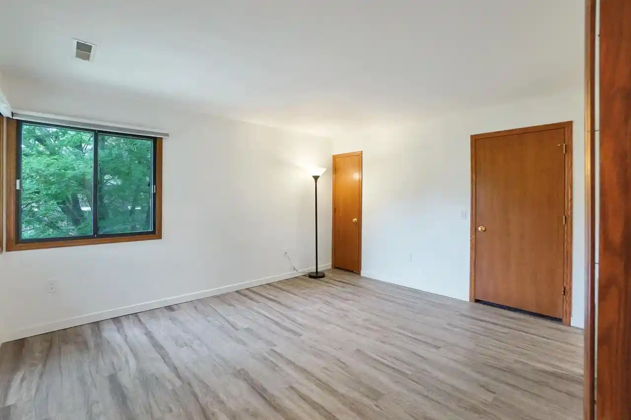 Photo 2 of Condo for sale at 405 N Main St #E, Thiensville, WI 53092 | MLS# 1980075 | Listing updated on 2026-09-21