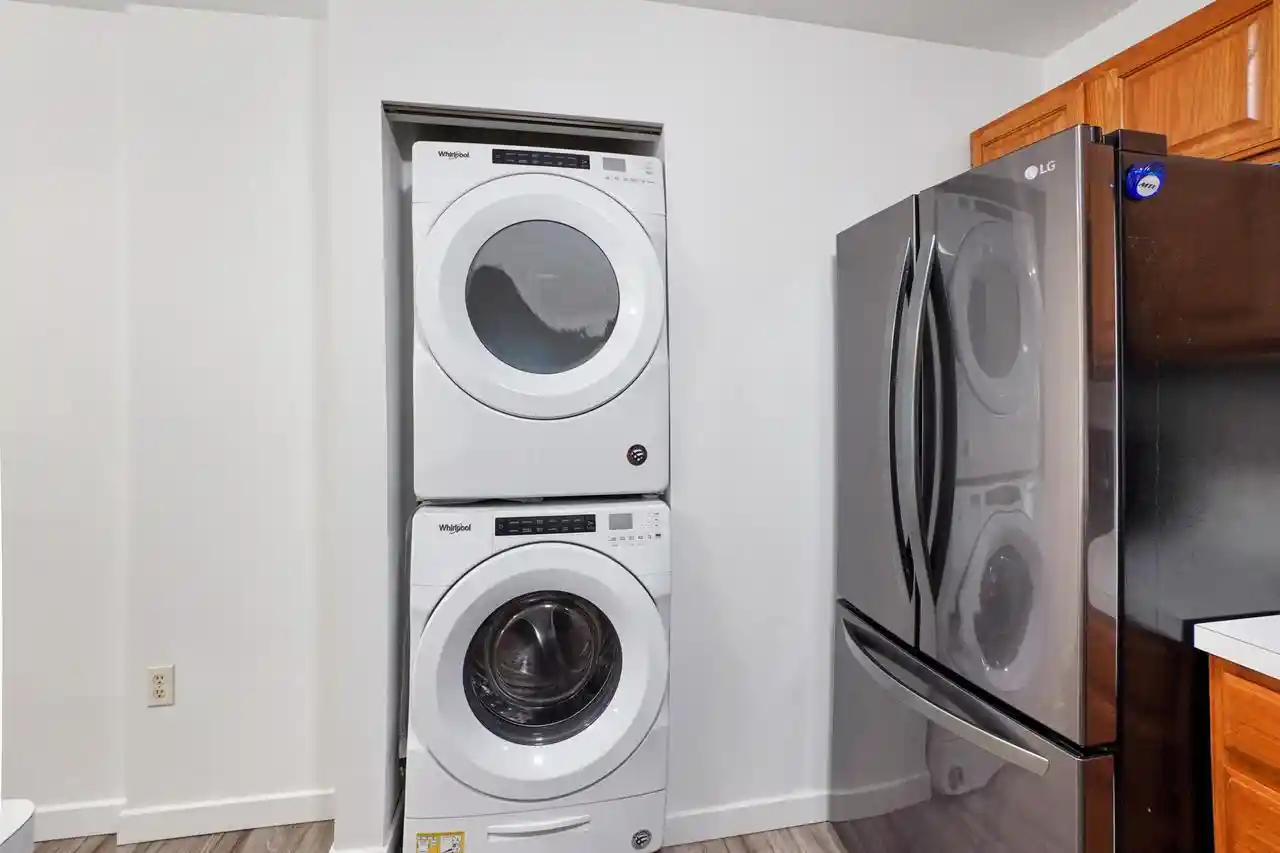 Photo 21 of Condo for sale at 405 N Main St #E, Thiensville, WI 53092 | MLS# 1980075 | Listing updated on 2026-10-10