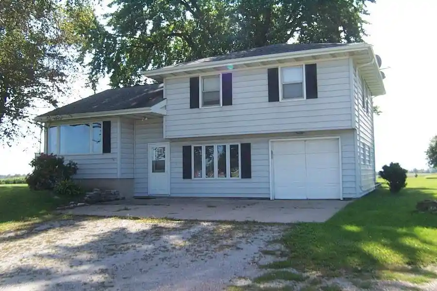 Photo 1 of Single family home for sale at N3045 S Frontage Rd, Waupun, WI 53963 | MLS# 2032425 | Listing updated on 2026-09-10