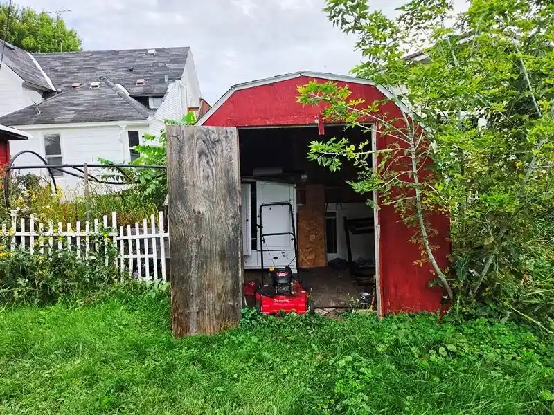 Photo 3 of Single family home for sale at 315 Monroe St, Sheboygan Falls, WI 53085 | MLS# 1980076 | Listing updated on 2026-09-16