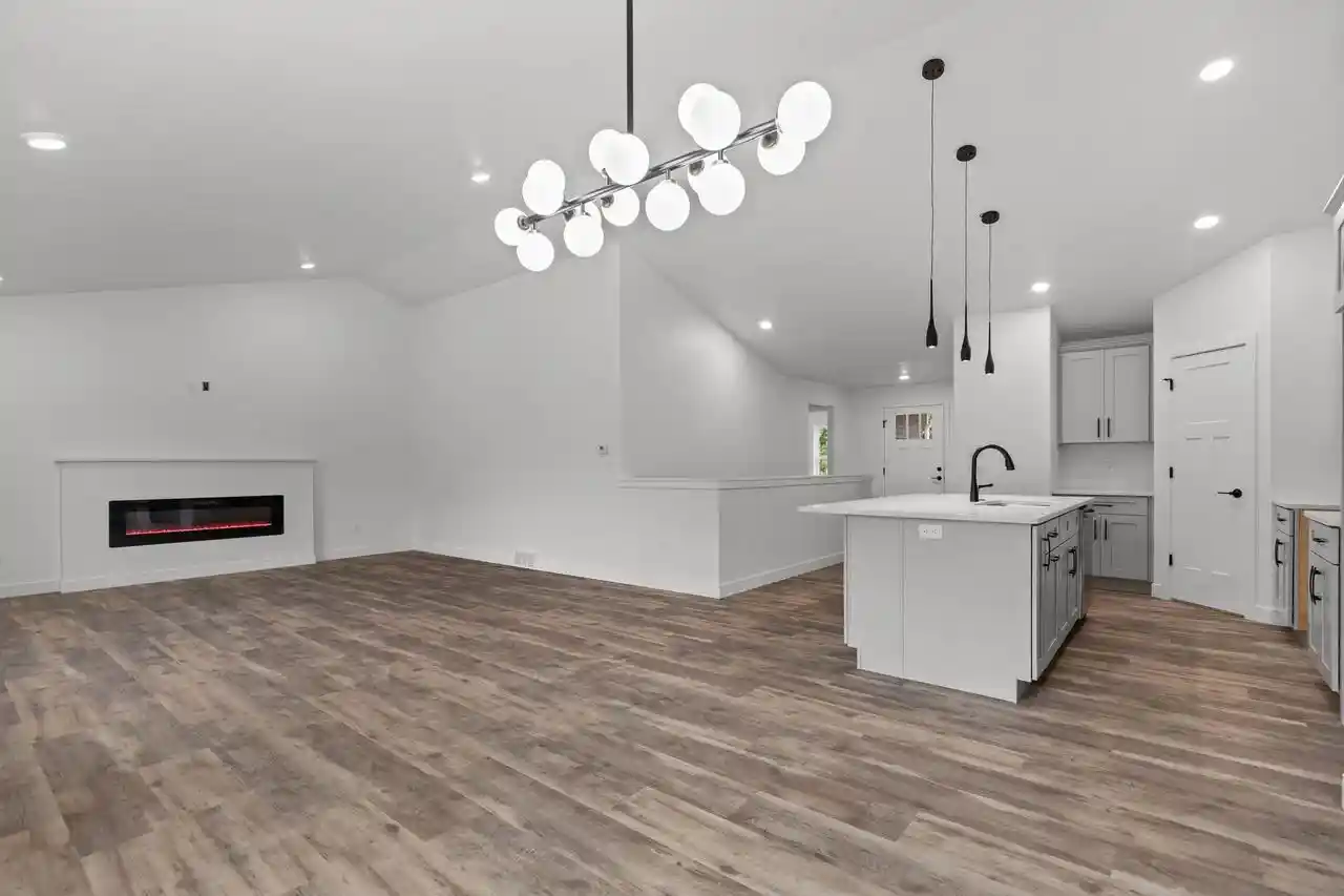 Photo 3 of Single family home for sale at N9016 Southtowne Dr, Menasha, WI 54952 | MLS# 50332483 | Listing updated on 2026-09-14