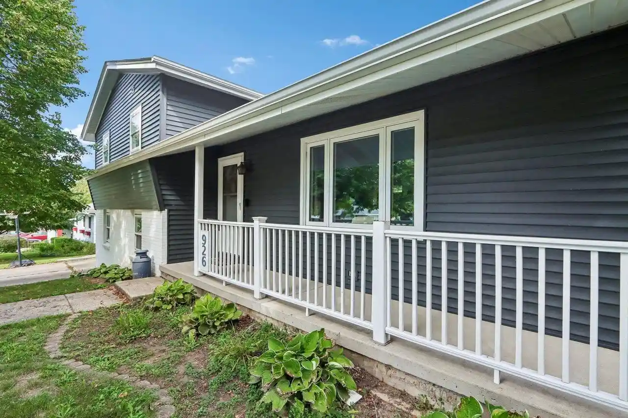 Photo 1 of Sale Pending at 926 Hillside Dr, Jefferson, WI 53549 | MLS# 2032427 | Listing updated on 2026-09-14