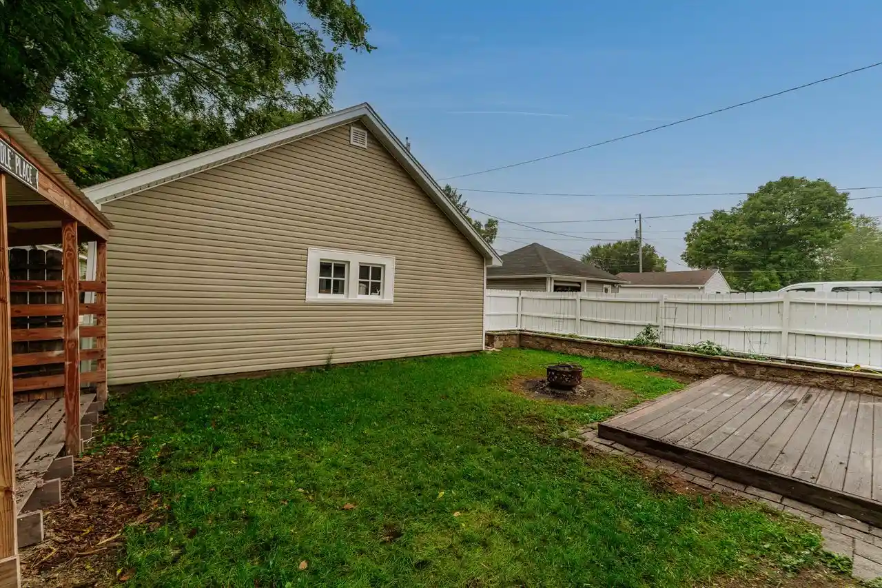 Photo 4 of Single family home for sale at 317 Wilson Ave, Waukesha, WI 53186 | MLS# 1980077 | Listing updated on 2026-09-20