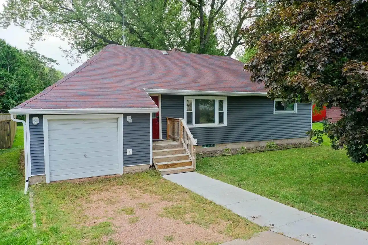 Photo 1 of Single family home for sale at 316 Lincoln St, Stanley, WI 54768 | MLS# 22604496 | Listing updated on 2026-09-16