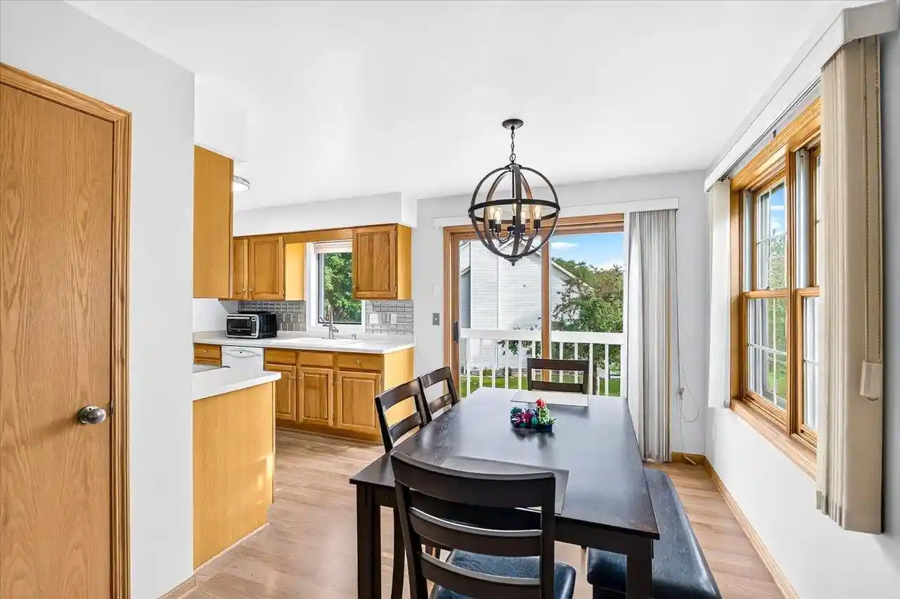 Photo 2 of Condo for sale at 6916 Tottenham Rd, Madison, WI 53711 | MLS# 2032428 | Listing updated on 2026-09-15