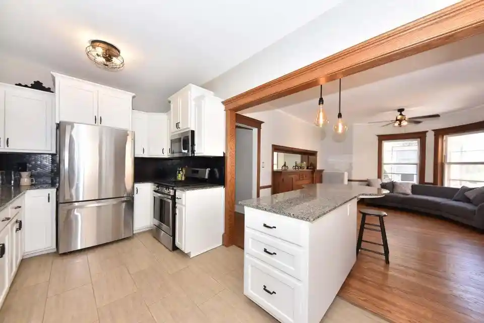 Photo 1 of Condo for sale at 1714 E Kane Pl #L, Milwaukee, WI 53202 | MLS# 1980088 | Listing updated on 2026-09-16