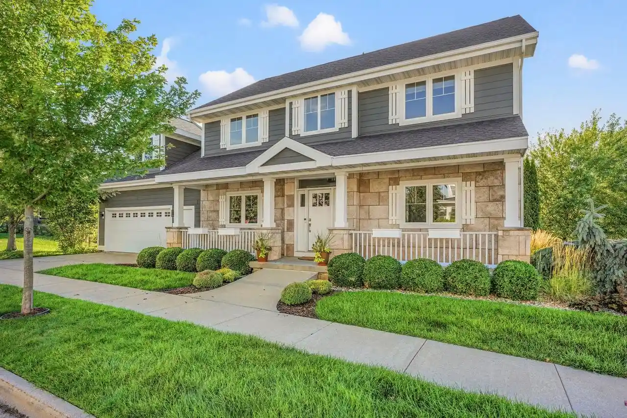 Photo 1 of Single family home for sale at 4420 Back Nine Dr, Waunakee, WI 53597 | MLS# 2032429 | Listing updated on 2026-09-17