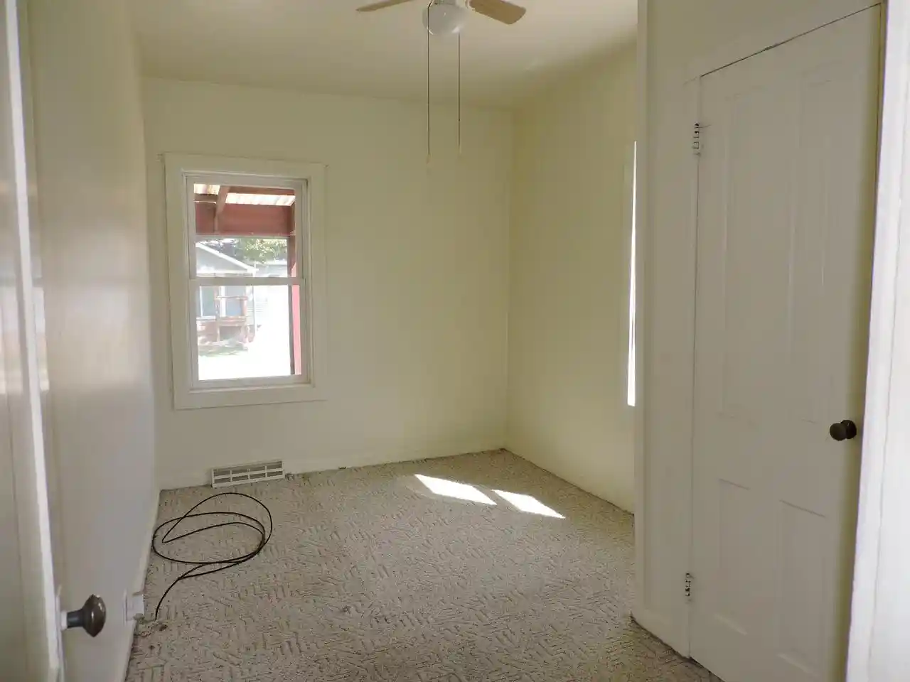 Photo 3 of Single family home for sale at 236 E Huron St, Omro, WI 54963 | MLS# 50332511 | Listing updated on 2026-09-13