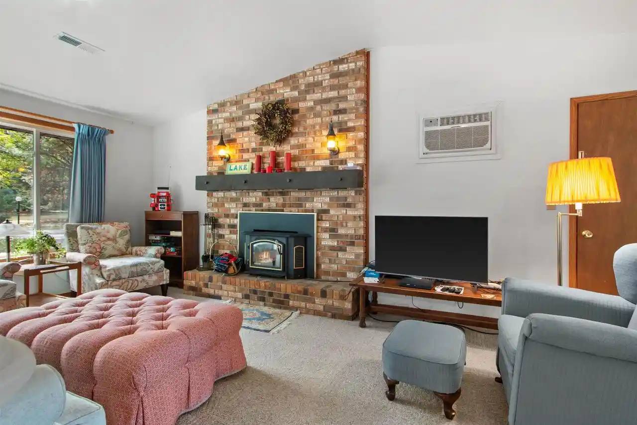 Photo 3 of Single family home for sale at W6358 Hidden Springs Dr, Neshkoro, WI 54960 | MLS# 50332510 | Listing updated on 2026-09-14