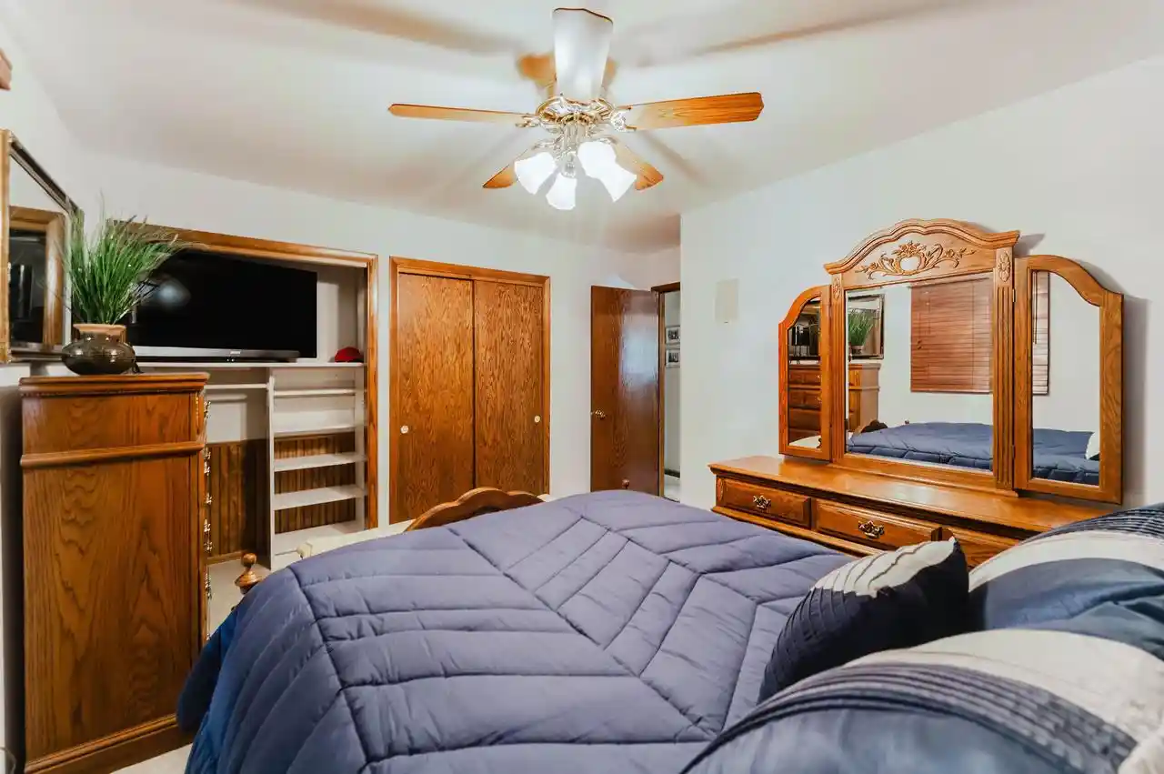 Photo 2 of Single family home for sale at 841 Eckardt Ct, Oshkosh, WI 54902 | MLS# 50332509 | Listing updated on 2026-09-12