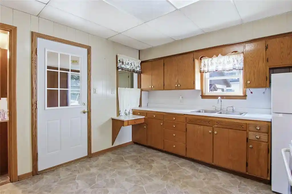 Photo 4 of Single family home for sale at 50476 S 2nd Street, Eleva, WI 54738 | MLS# 1605009 | Listing updated on 2026-09-16