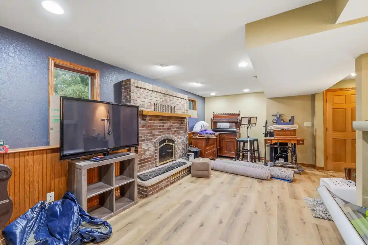 Photo 4 of Sale Pending at W2262 Harver Ct, Brownsville, WI 53006 | MLS# 1980105 | Listing updated on 2026-09-14