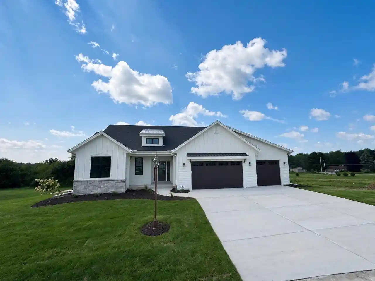 Photo 1 of Condo for sale at S54 W25415 Pebble Brk Ct, Waukesha, WI 53189 | MLS# 1980104 | Listing updated on 2026-09-11
