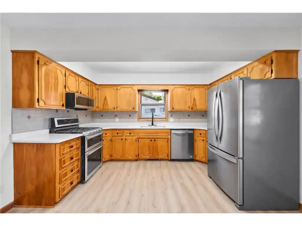 Photo 4 of Single family home for sale at 1203 Lee St, Rice Lake, WI 54868 | MLS# 7141932 | Listing updated on 2026-09-20