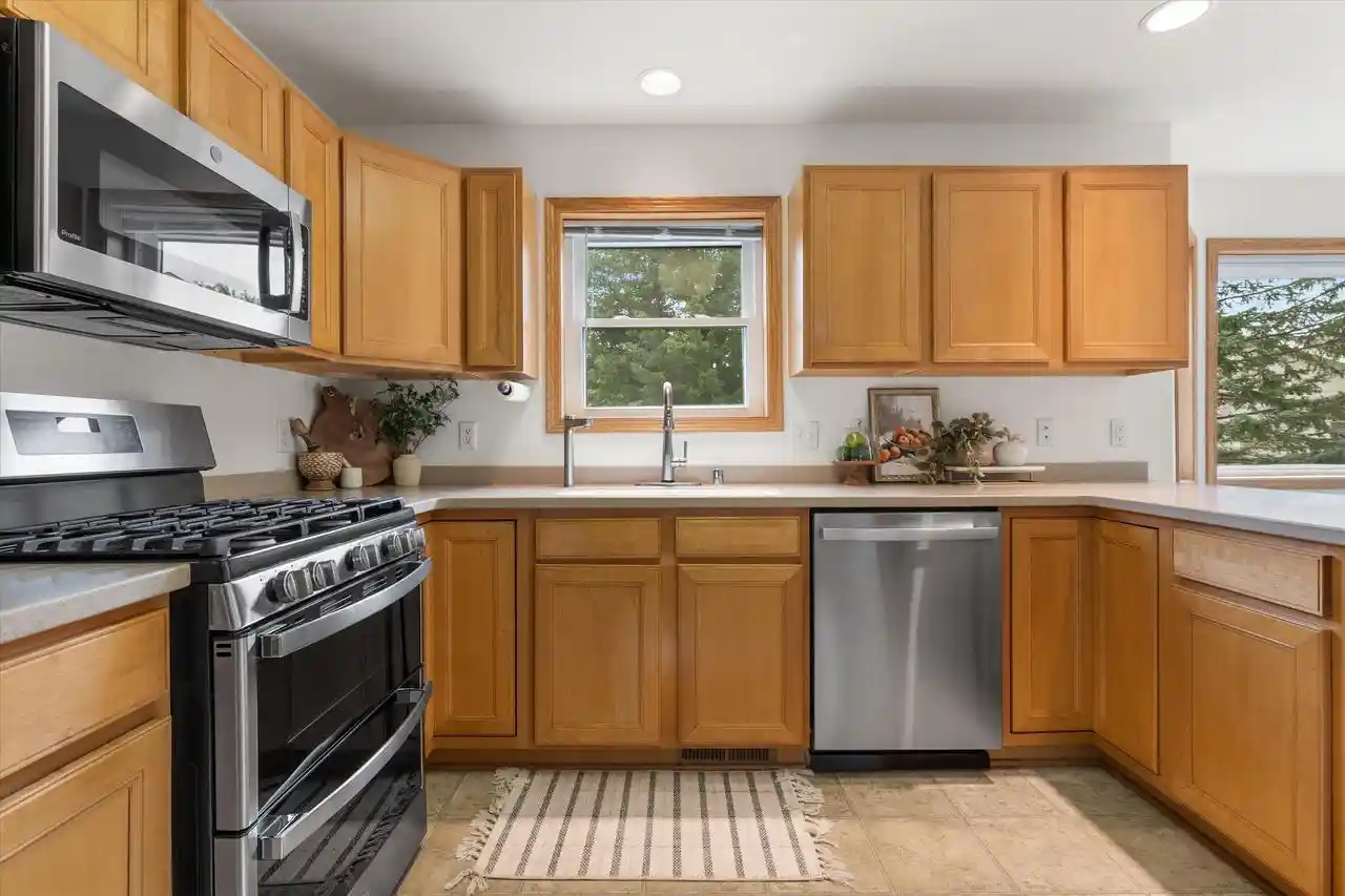Photo 3 of Single family home for sale at 6413 Merganser Dr, Mount Pleasant, WI 53406 | MLS# 1980111 | Listing updated on 2026-09-23