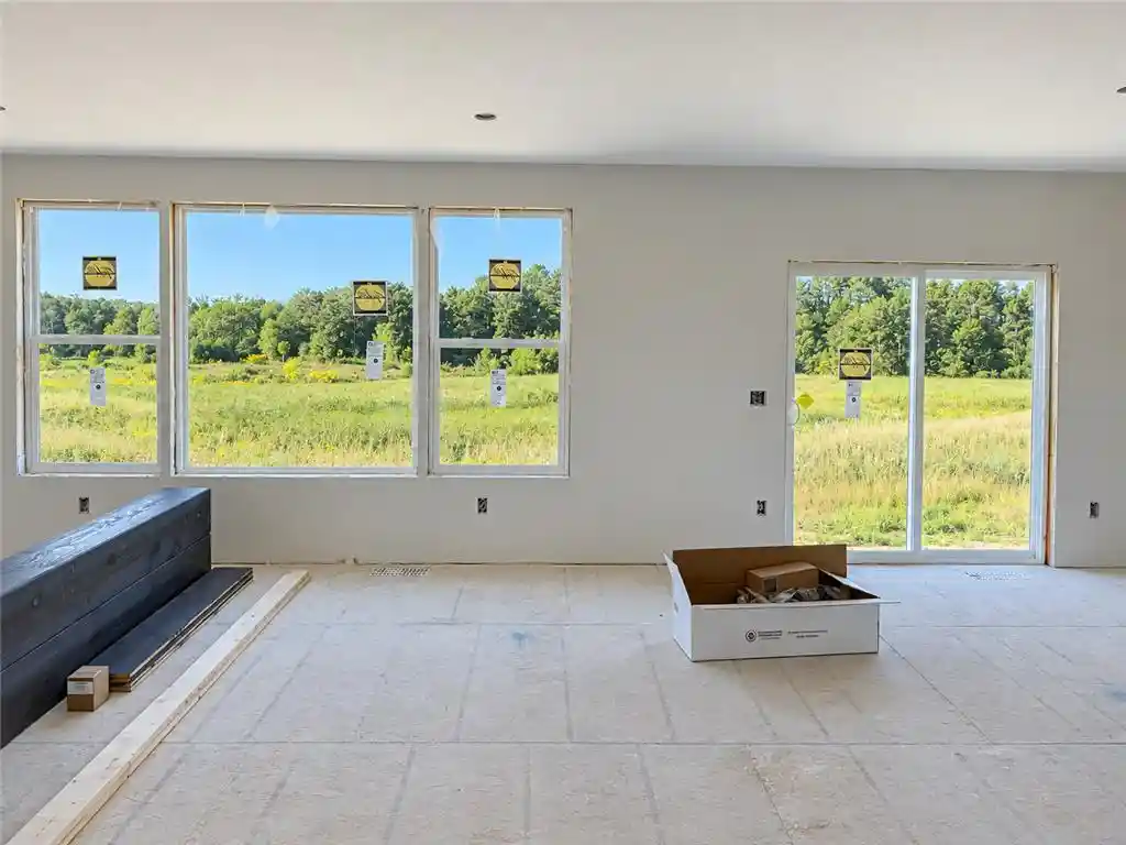 Photo 4 of Single family home for sale at 1569 Applegate Rd, New Richmond, WI 54017 | MLS# 7135938 | Listing updated on 2026-09-15