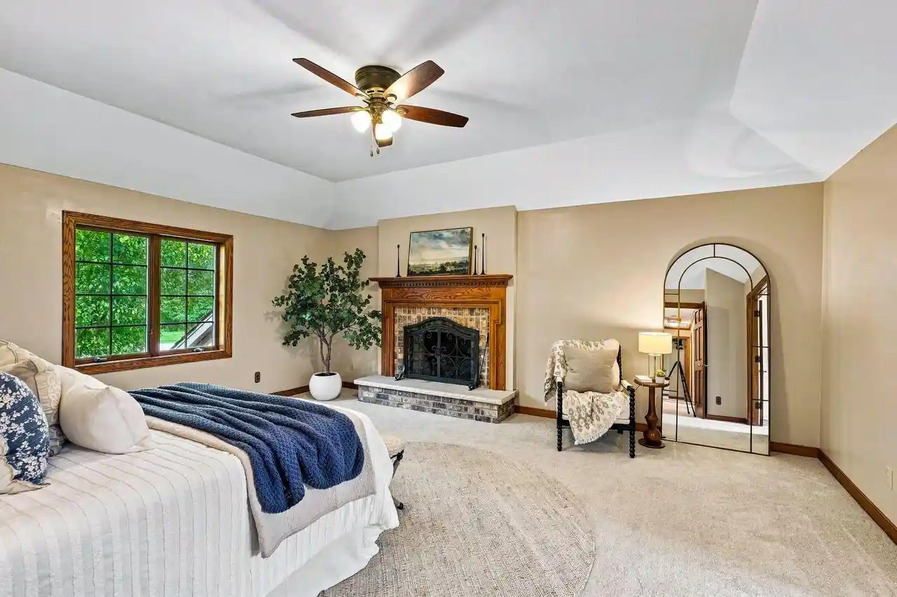Photo 2 of Single family home for sale at 6151 O'connell St, Hartford, WI 53027 | MLS# 1980120 | Listing updated on 2026-09-17