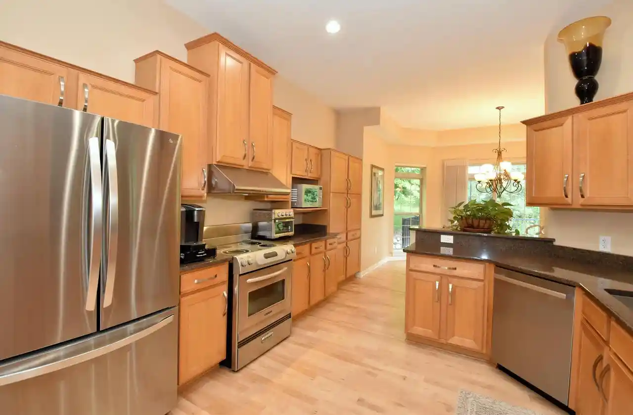 Photo 4 of Single family home for sale at 930 Dana Ln, Waukesha, WI 53189 | MLS# 1980121 | Listing updated on 2026-09-14