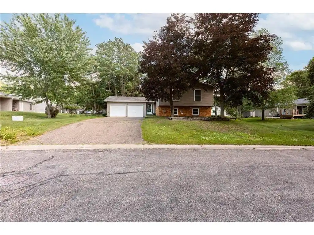 Photo 1 of Single family home for sale at 1122 Jerry Ave, Durand, WI 54736 | MLS# 7142592 | Listing updated on 2026-09-11